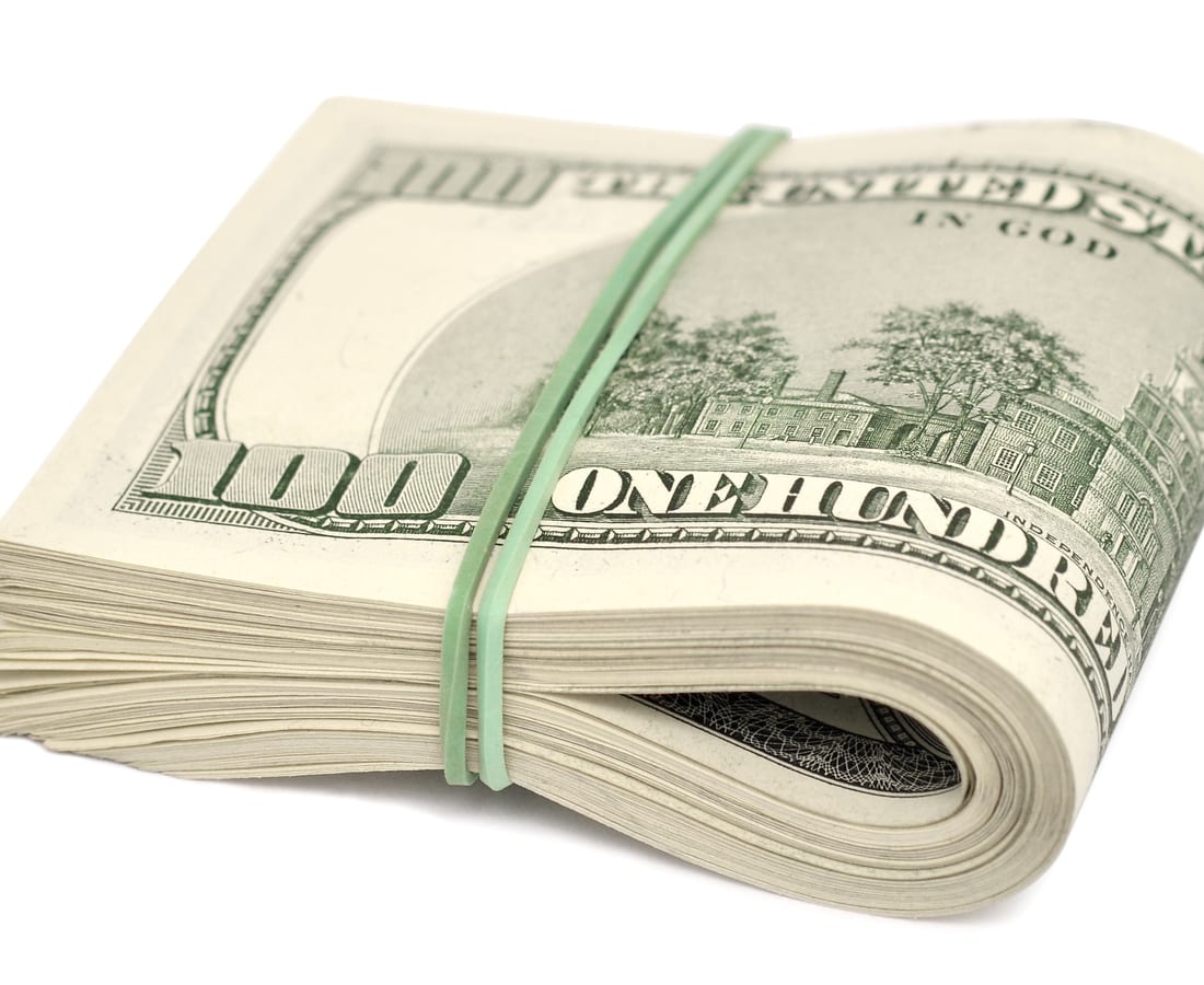 Cash and capital as a symbol of a direct sale