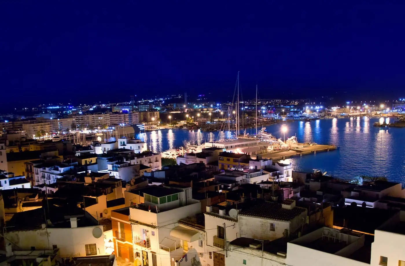 Premium marina destination