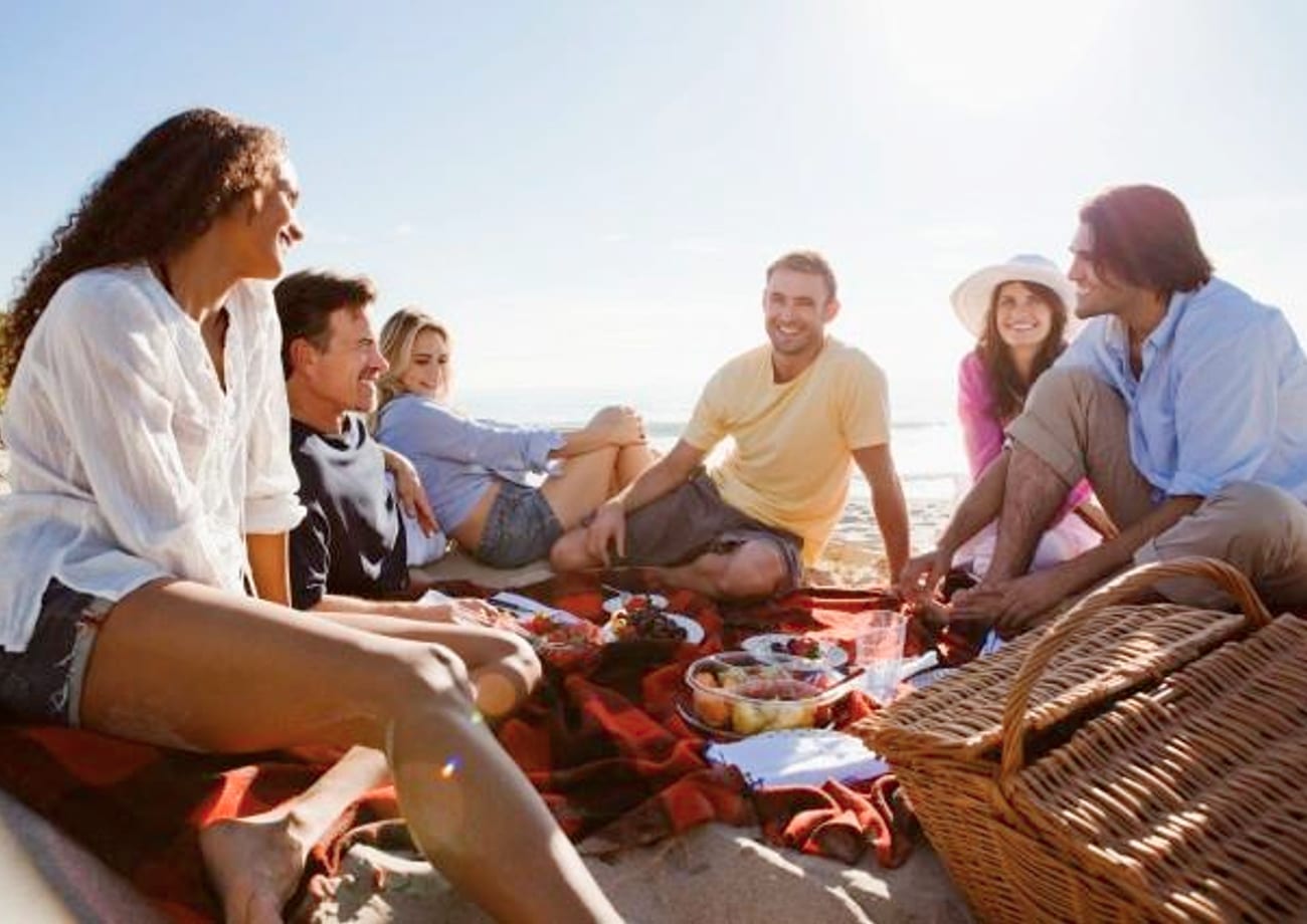 Outdoor terrace and hospitality operating environment